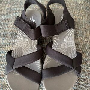 Cloudsteppers by Clarks Black Sandals with Cushioned Footbed